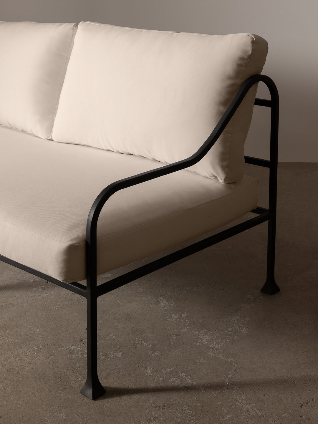 Allegra Sofa 2.5s