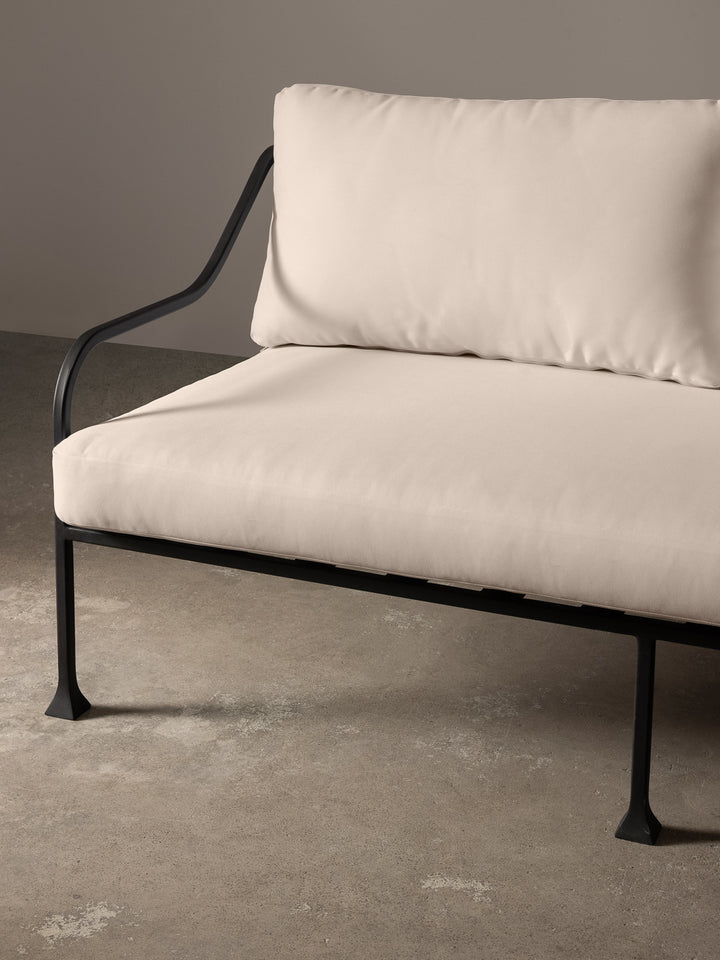 Allegra Sofa 2.5s