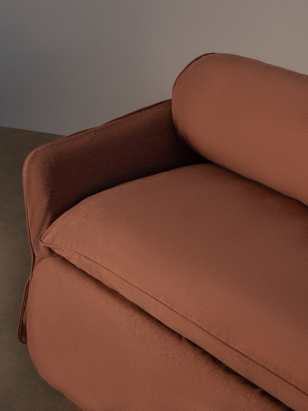 Cohen Sofa 2.5s Brick