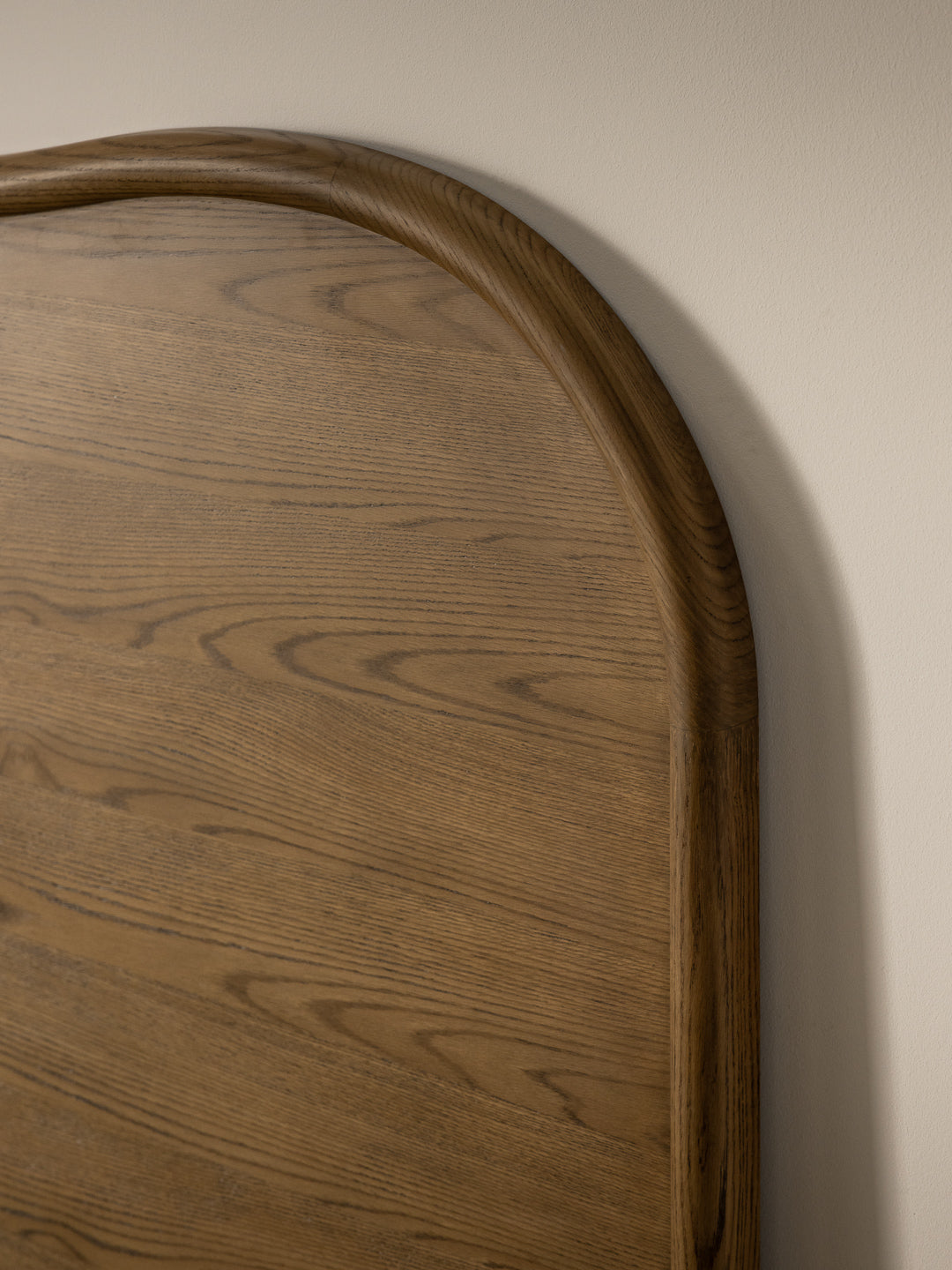Remy Bedhead Saddle