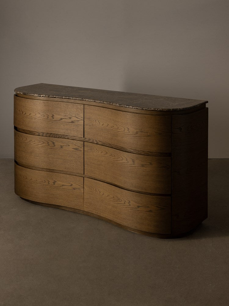 Remy Dresser Saddle