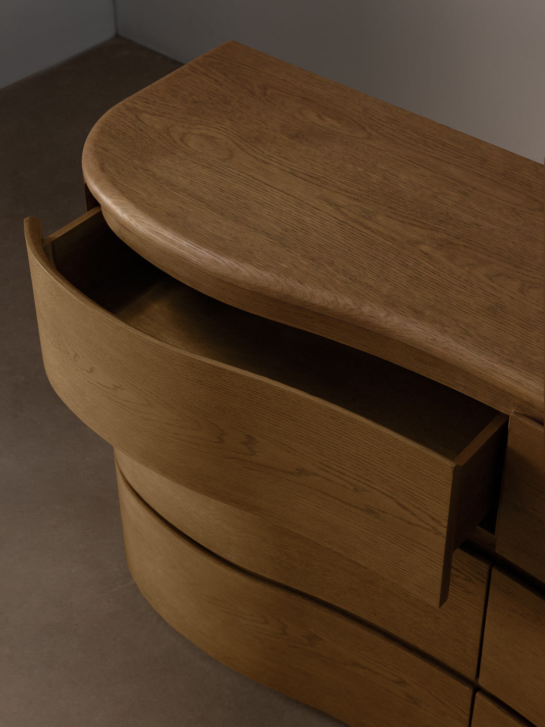 Remy Timber Dresser Saddle