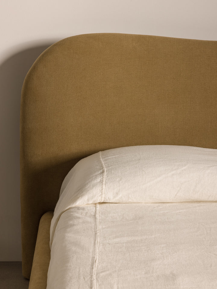 Remy Upholstered Bed King