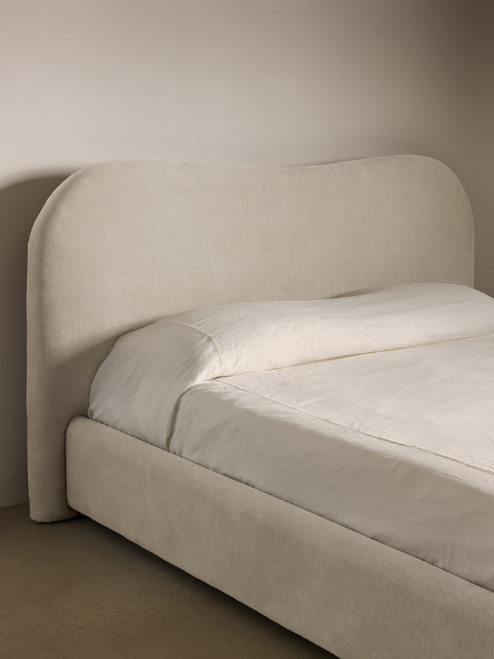 Remy Upholstered Bed Queen